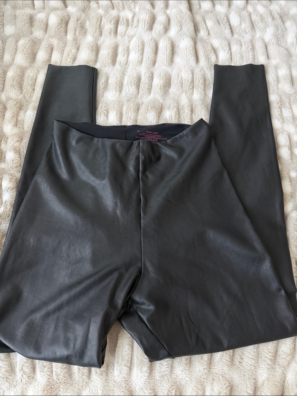 Commando faux leather leggings